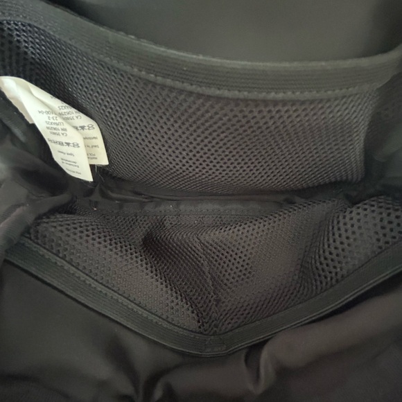 Lululemon Belt Bag 1L - Picture 4 of 5